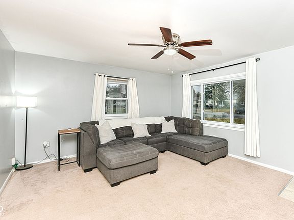 3rd image of 312 N Eaton Ave