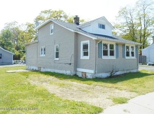 8 Center Ave, Leonardo, NJ 07737