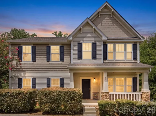 423 Fischer Rd, Fort Mill, SC 29715