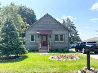 823 North Ave, Antigo, WI 54409