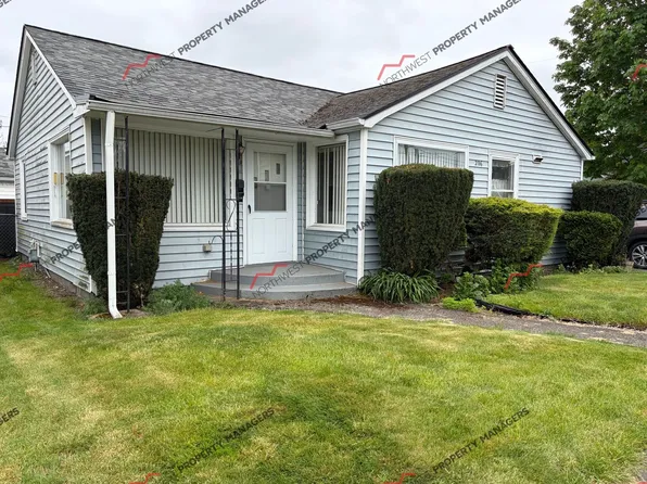 206 S Yew St, Centralia, WA 98531