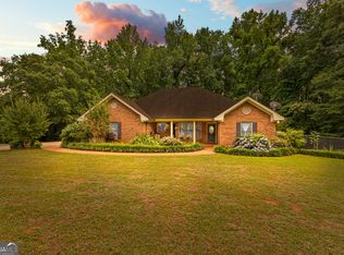 800 Lester Mill Rd, Locust Grove, GA 30248