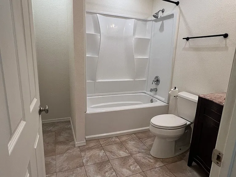 1749 Winnett St #1749 — Photo 7