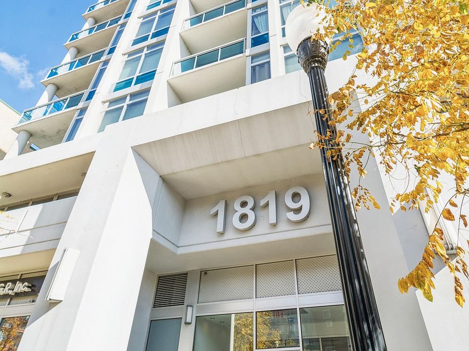 1st image of 1819 S Michigan Ave Unit 802
