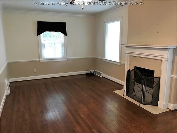 5th image of 4110 Noyes Ave