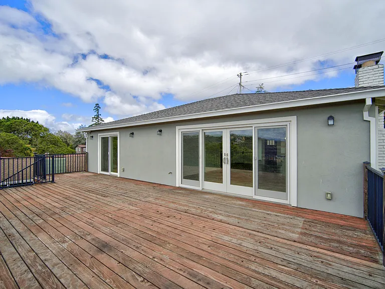 2517 Read Ave — Photo 32