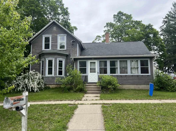 237 South Lincoln Street, Poynette, WI 53955