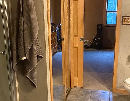 5th image of 182 Twin Brooks Dr