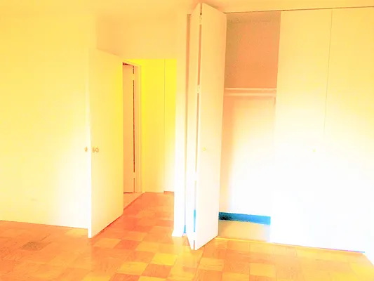 Rented by Perlbinder Realty | media 7