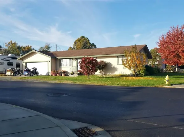 1002 S Cedar St, Kennewick, WA 99337