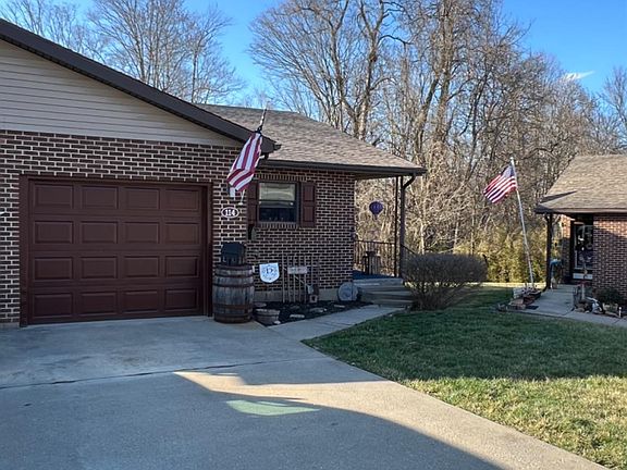 2nd image of 114 Springlake Ave