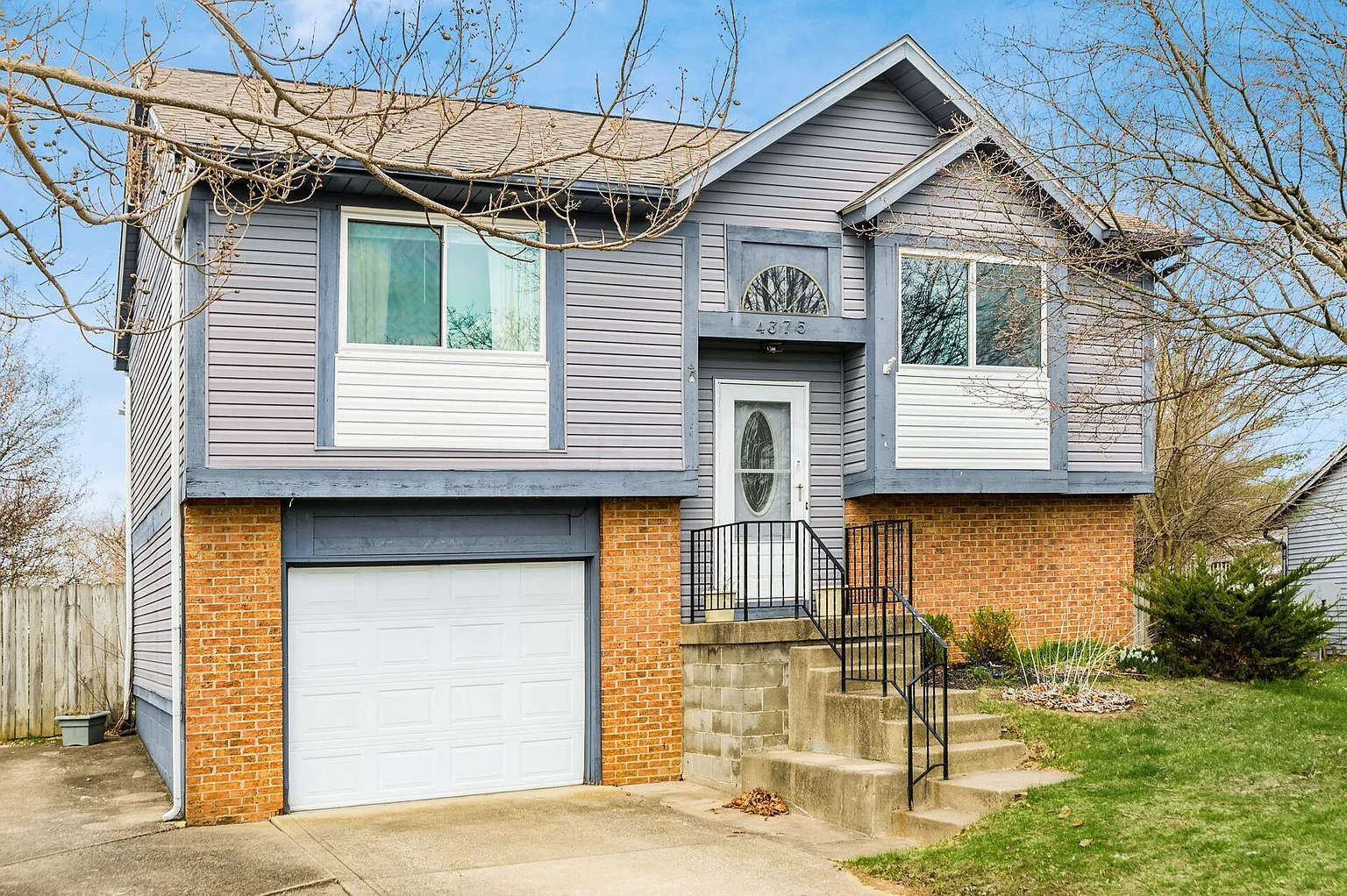 4375 Shirlene Dr photo 1