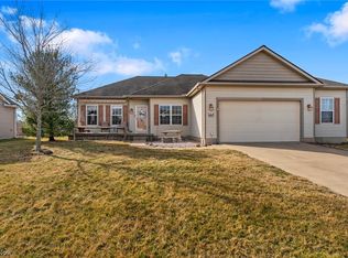 558 Mountain Lion Dr, Lagrange, OH 44050