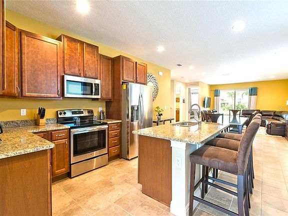 2nd image of 731 Lasso Dr