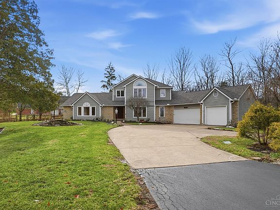 5th image of 575 Miami Bluff Ct
