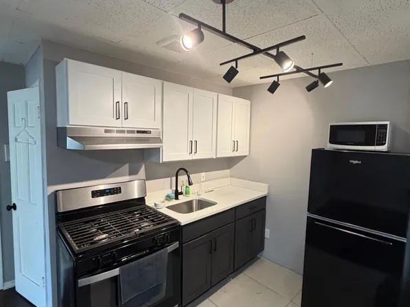 20 Van Wagenen St #8, Newark, NJ 07104
