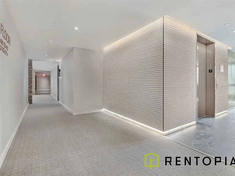 130 Hope St #508B — Photo 33