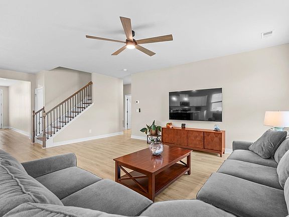 5th image of 3408 Moss Bridge Ln.