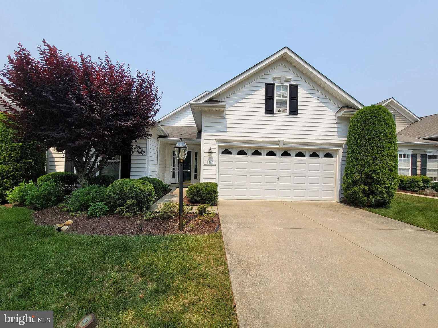 2 bed, 2.0 bath, 1914 sqft, $2,450 — Photo 2