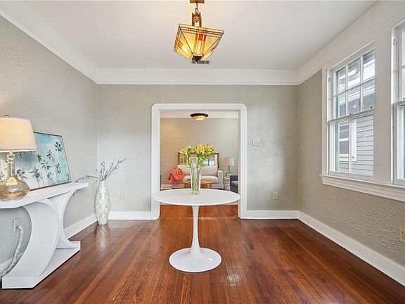 5th image of 2035 Adams St