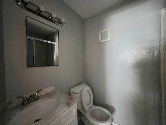 5th image of 6300 N 11th St #11404745