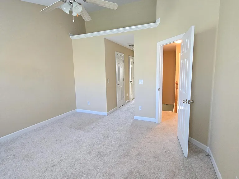 4804 Landover Charge Ln — Photo 18