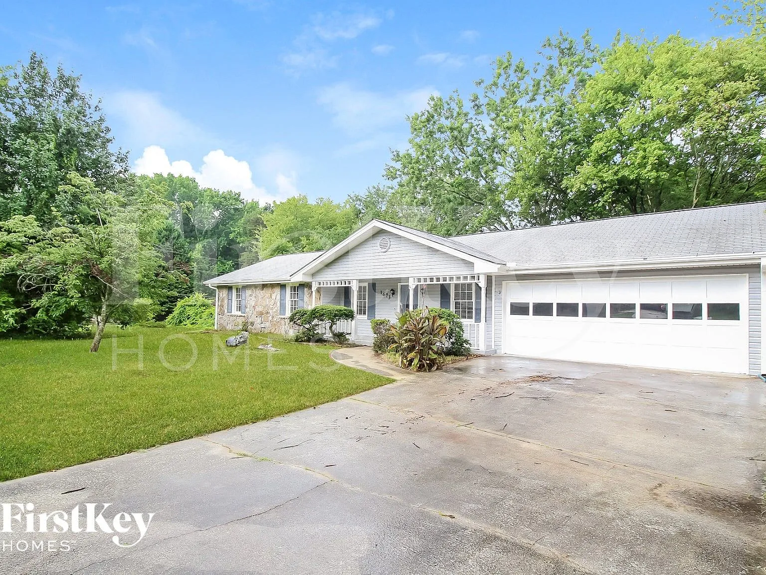 3 bed, 2.5 bath, 1512 sqft, $2,595 — Photo 1