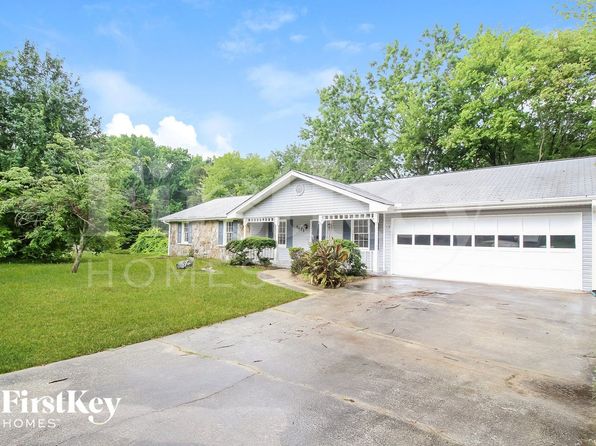 1673 Moss Dr