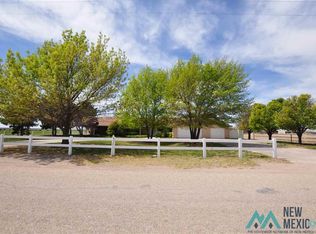 610 Vogel Rd S, Artesia, NM 88210