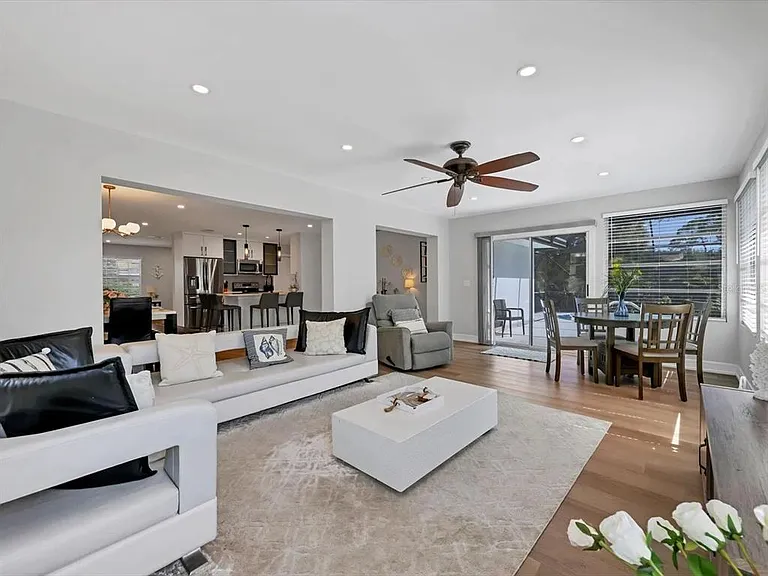 2428 Whippoorwill Cir — Photo 2