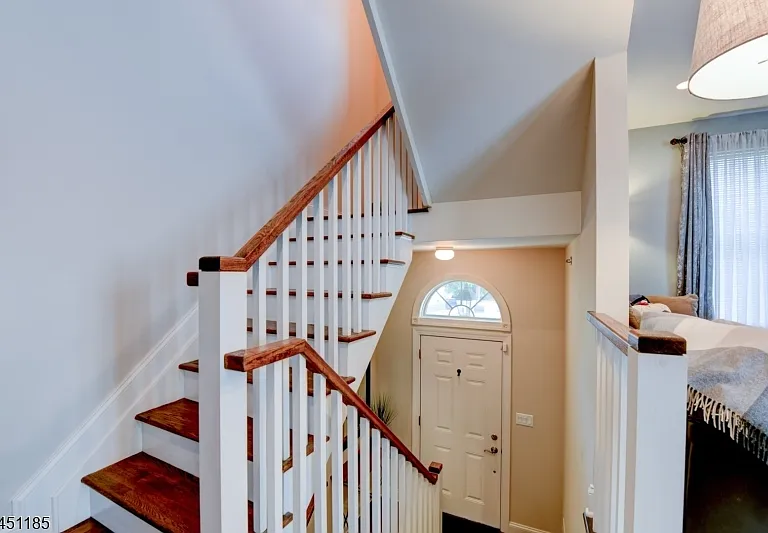 50 Bloomfield Ave #50 — Photo 9