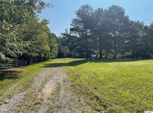 S Chapel Hill Rd, Decatur, AL 35603