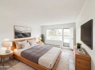 609 2nd Ave NE, Calgary, AB T2E 0E9