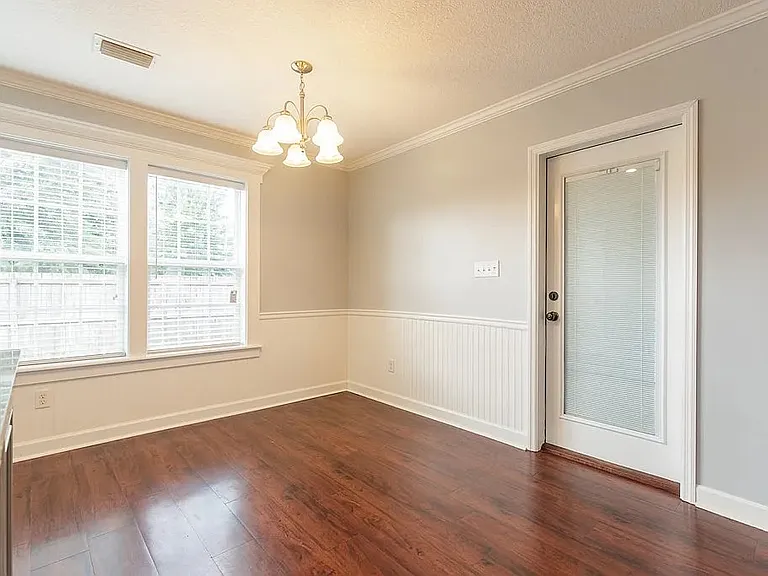 3964 Glen Laurel Dr W — Photo 16