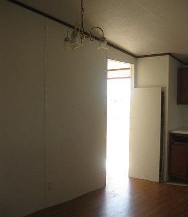 4th image of 4647 N Fm 148