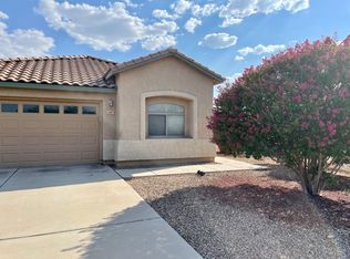 2407 W Golden Hills Rd, Tucson, AZ 85745