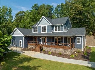 679 Whisper Ln, Salem, SC 29676