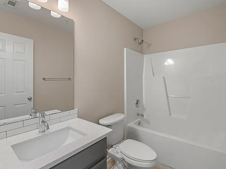 2632 Weddington Ave — Photo 26