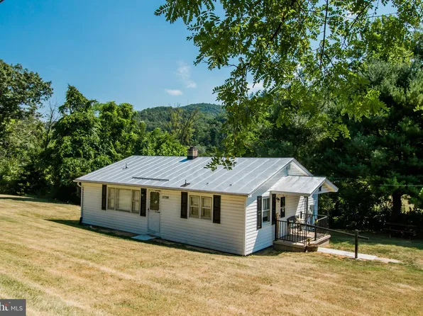 17708 Runions Creek Rd, Broadway, VA 22815