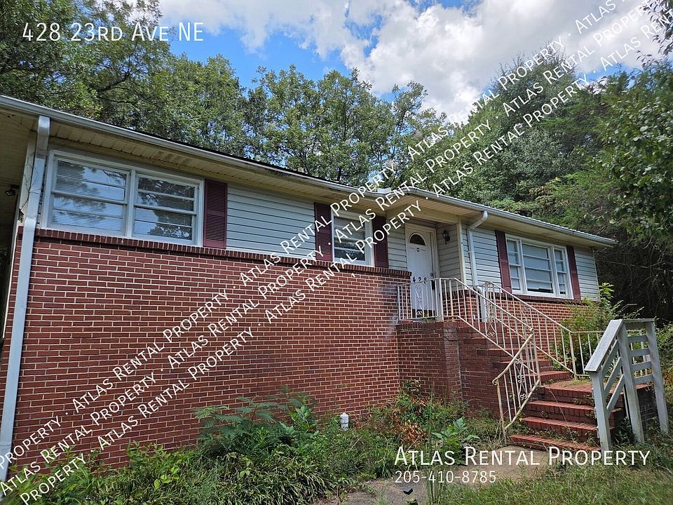 1st image of 428 23rd Ave NE