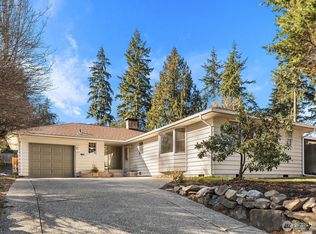 11535 Roosevelt Way NE, Seattle, WA 98125