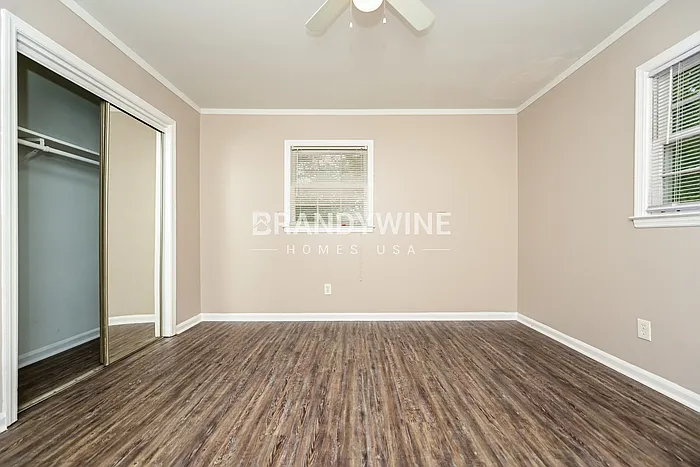 5515 Scofield Rd — Photo 16