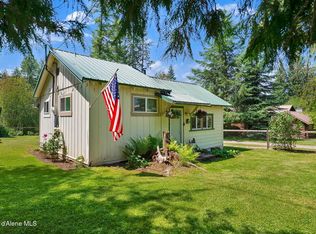 498 Lakeview Rd, Bayview, ID 83803