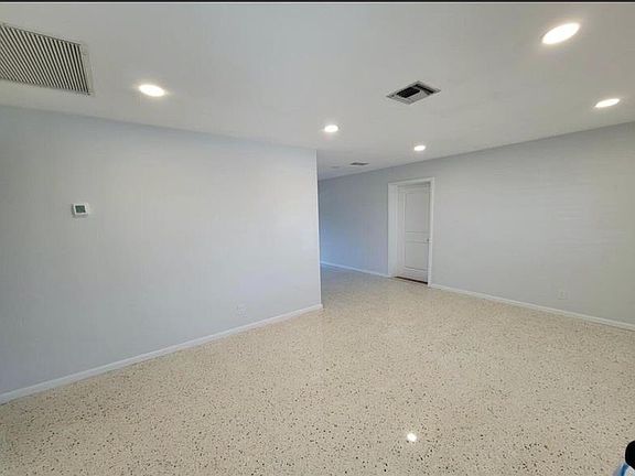 2nd image of 148 Gregory Pl
