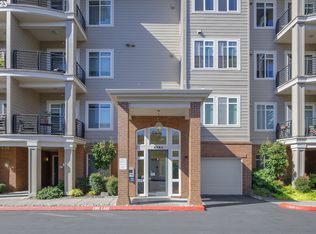 4884 NW Promenade Ter UNIT 203, Portland, OR 97229
