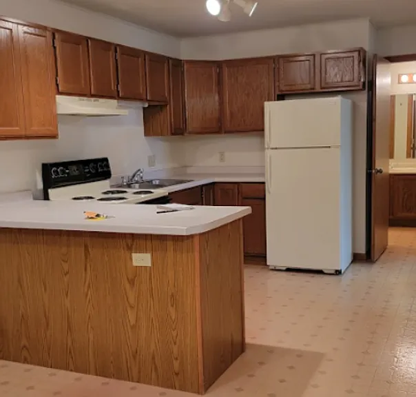 710 Monroe St — Photo 1
