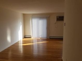 50 W Harriet Ave APT 4E, Palisades Park, NJ 07650