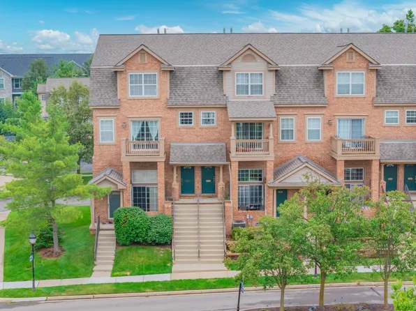 2753 Barclay Way, Ann Arbor, MI 48105