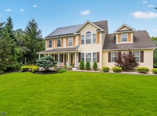 33 Summit Rd, Andover, NJ 07821