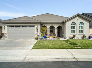 1429 Wildrose Ct, Hollister, CA 95023